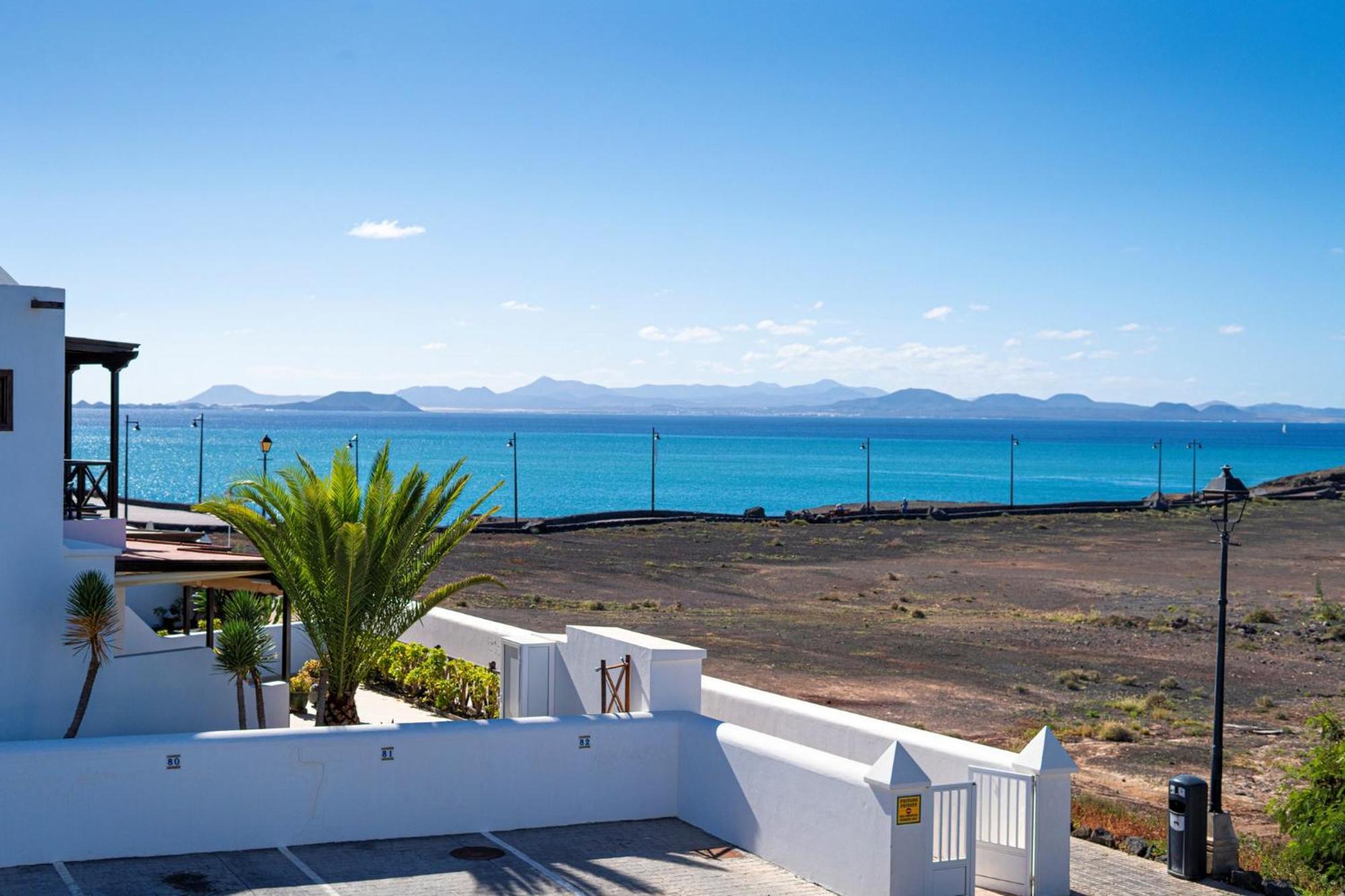 Beautiful Detached Lanzarote Villa 3 Bedrooms Villa Stacruz Bay Stunning Views Close To Amenities Playa Blanca Экстерьер фото